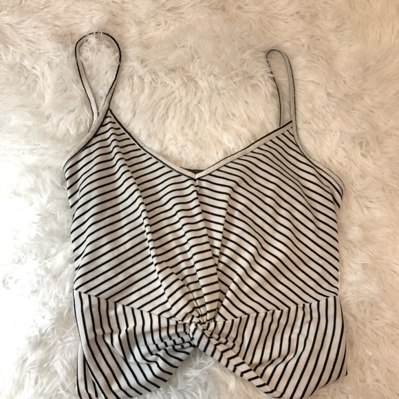Striped Crop Tank Top - Picture 3 of 8